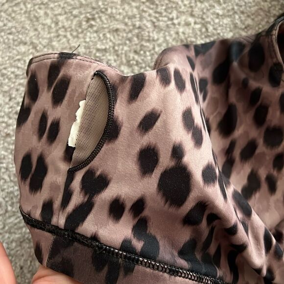 Fabletic Boost Medium Support Sports Bra Spotted - Picture 5 of 6